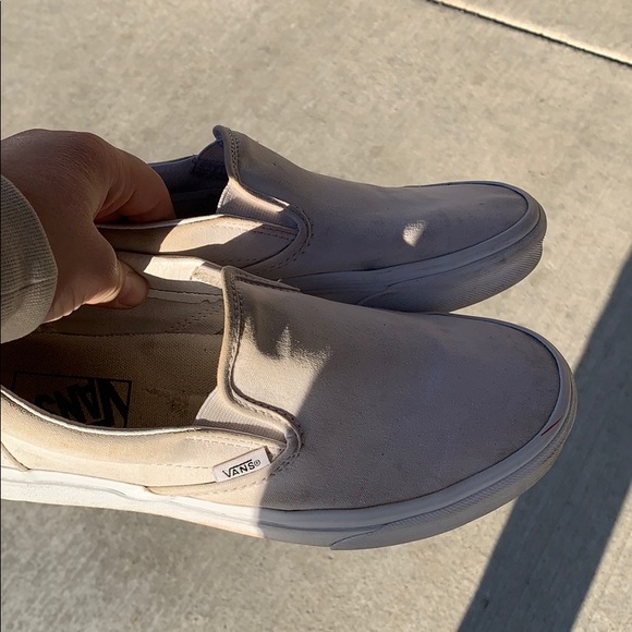 All white slip on vans - Picture 1 of 6